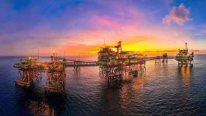 Oil Price Today: Crude Climbs Past $100 Following Trump’s Iran Statement, Markets Turn Cautious